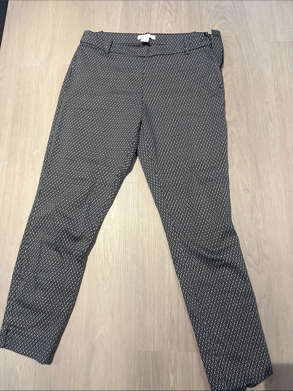 H&M Black & White Straight Leg Patterned Pants with side Zip